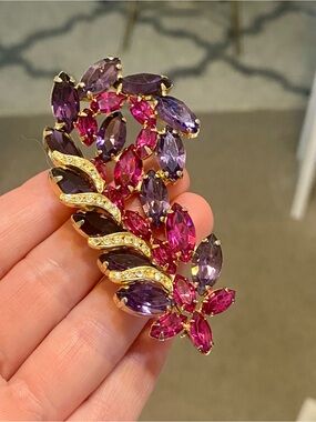 Vintage 1960’s Pink & Purple Rhinestone Brooch
